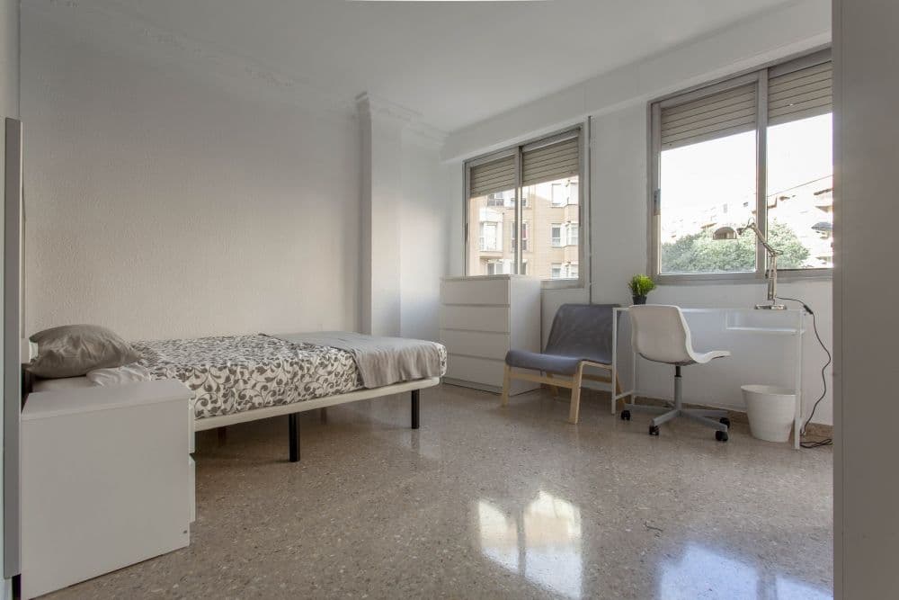 Room in Valencia
