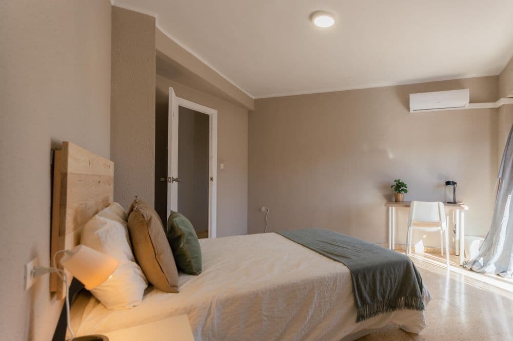 Private room in Valencia photo 4