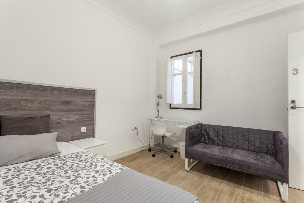 Private room in Valencia photo 3