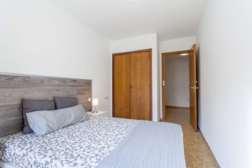 Private room in Valencia photo 3
