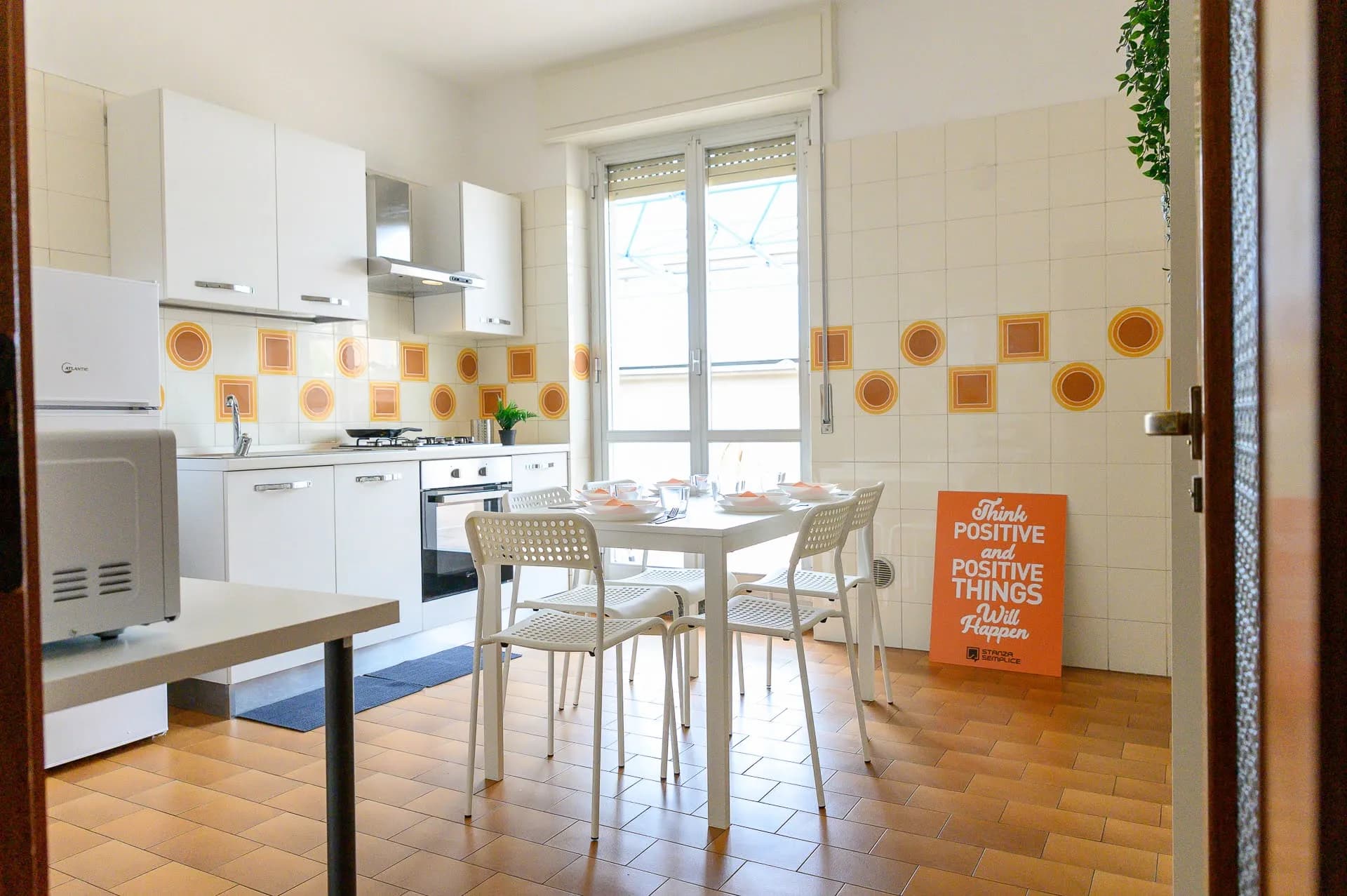 Kitchen 1