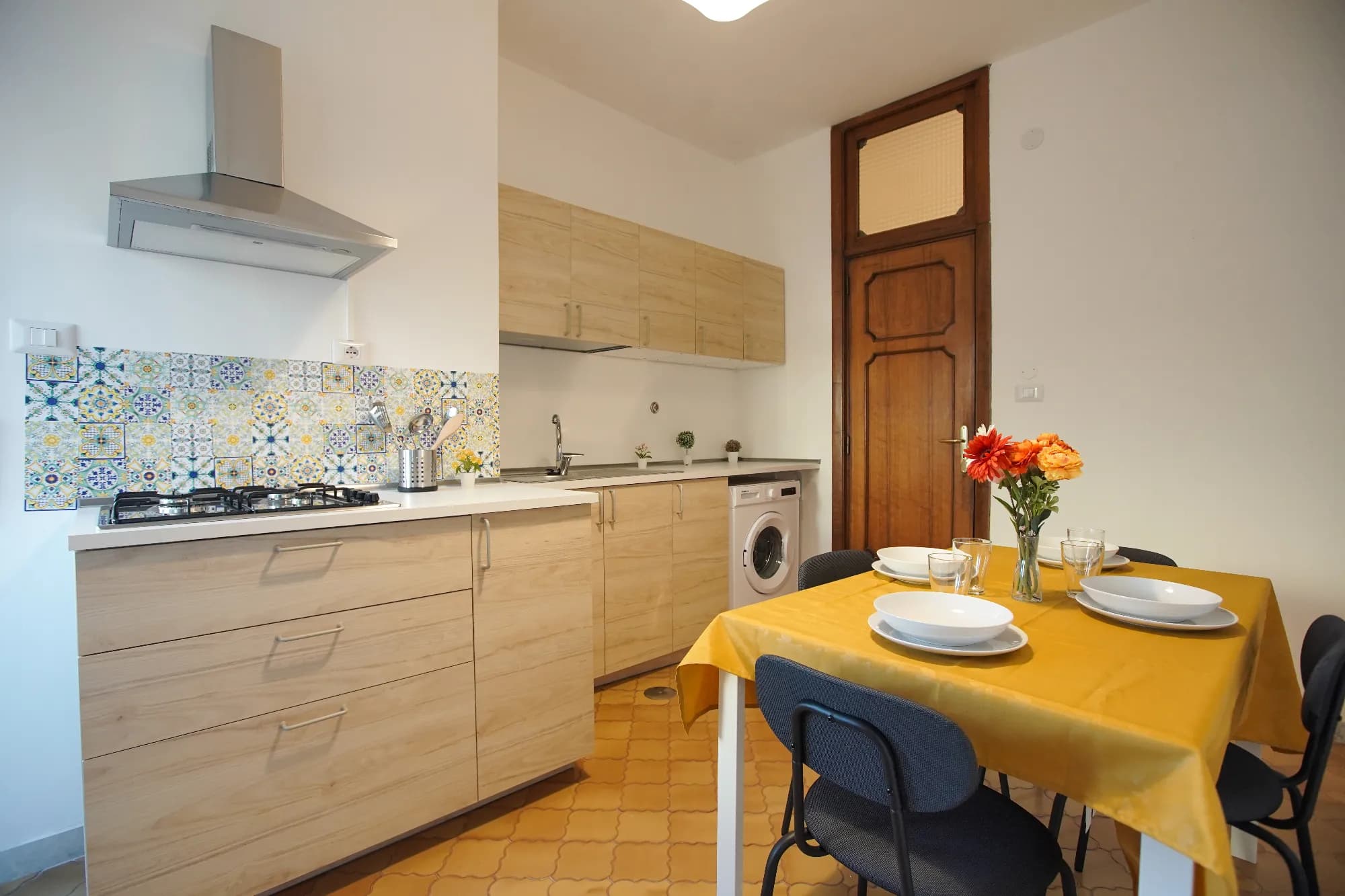 Kitchen 1