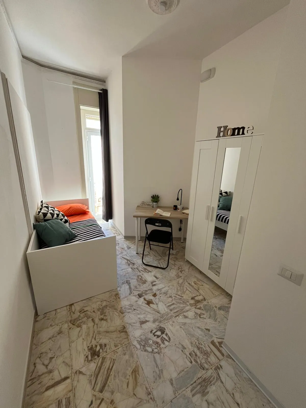 Stanza privata a Cagliari photo 2
